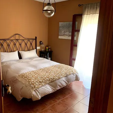 Casa Situada En Un Entorno Natural La Serena 펜션 *